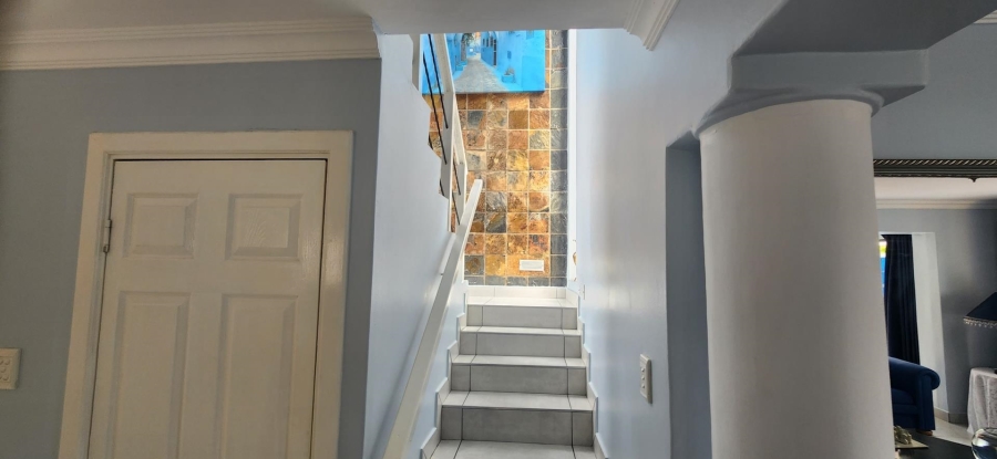 3 Bedroom Property for Sale in Reebok Western Cape